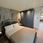 Paris 3*