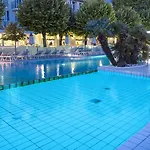 Paris Hotel 3*
