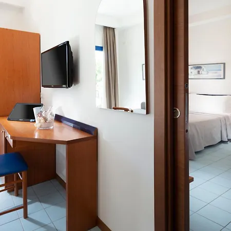 Paris Hotel