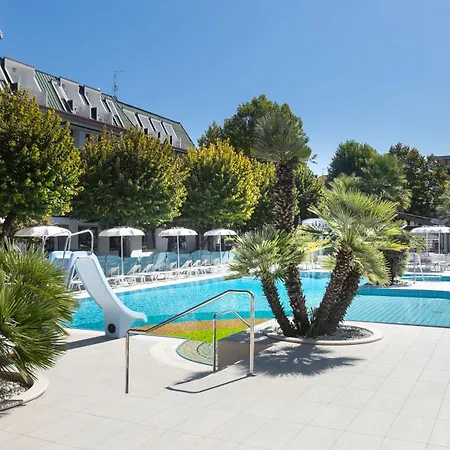 Szálloda Paris 3*