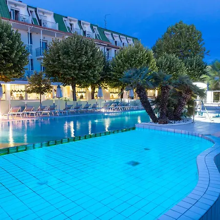 Paris 3*