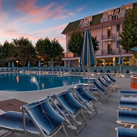 Paris Hotel