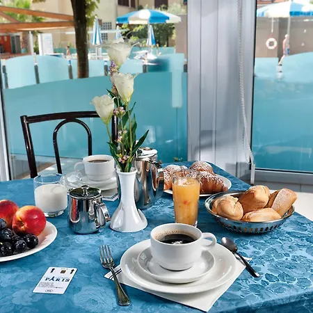 Paris Bellaria-Igea Marina