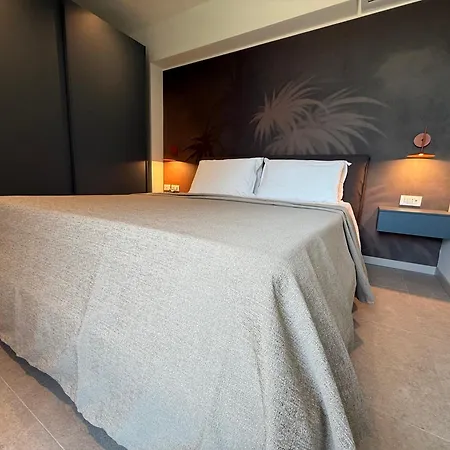 Paris 3*