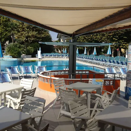 Hotel Paris 3*