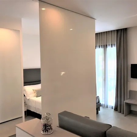 Szálloda Paris 3*