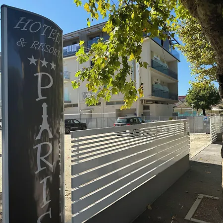 Paris 3*